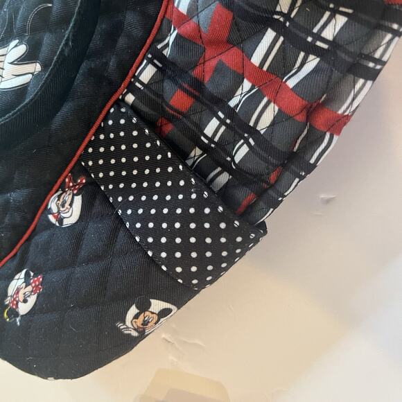 Bradford Exchange: Disney, Mickey & Minnie Love Story" Quilted Tote w/ Charm - Picture 7 of 14